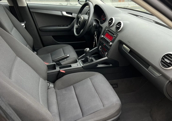 Audi A3 cena 28900 przebieg: 194000, rok produkcji 2011 z Kraków małe 137